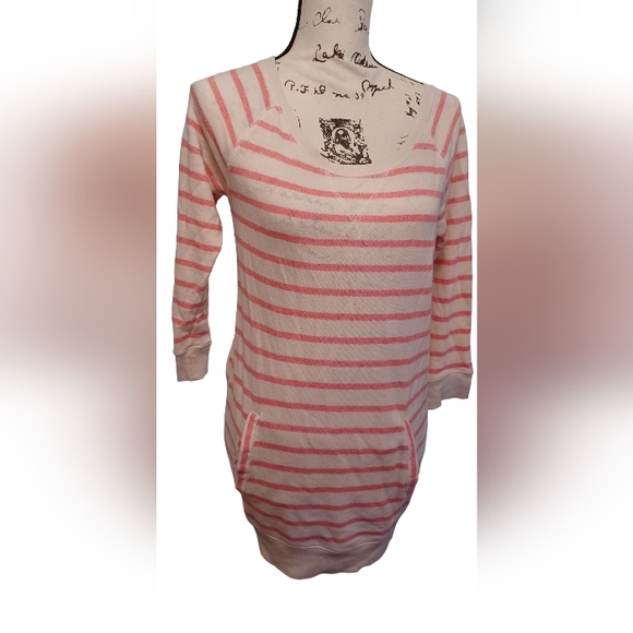Maurices Sweaters - Maurices Long Sleeve Sweatshirt Cream and Pink Stripe. Kangaroo pocket in front.